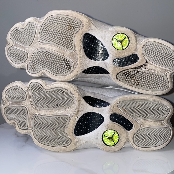 Jordan 13 Retro Low - Picture 11 of 11